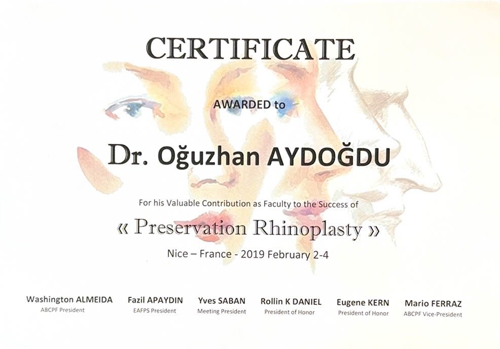 Op. Dr. Oğuzhan Aydoğdu Rinoplasti sertifikası Nice Fransa